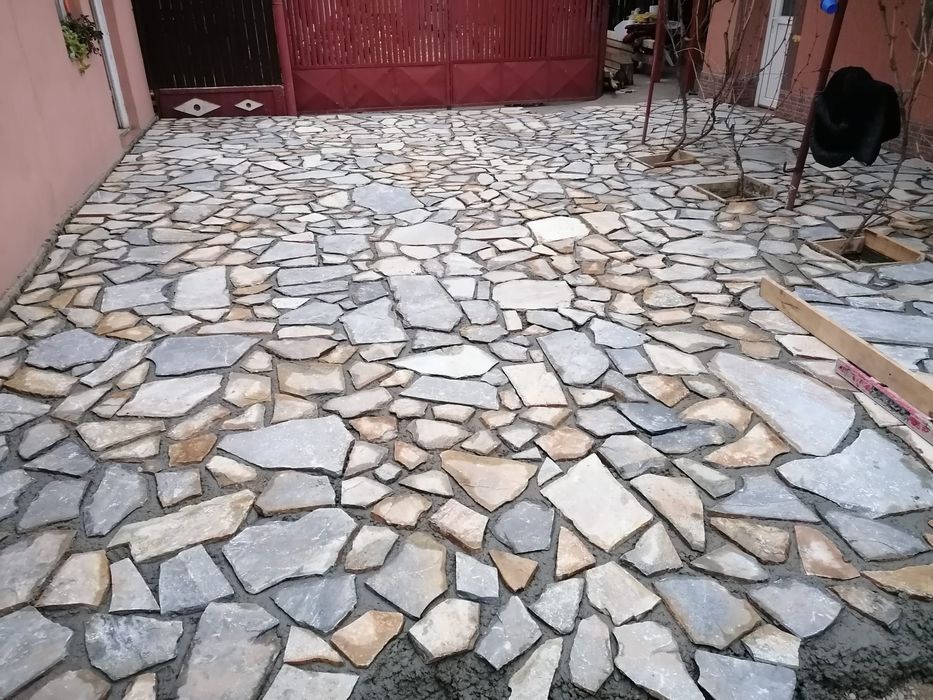 Piatra de munte naturală