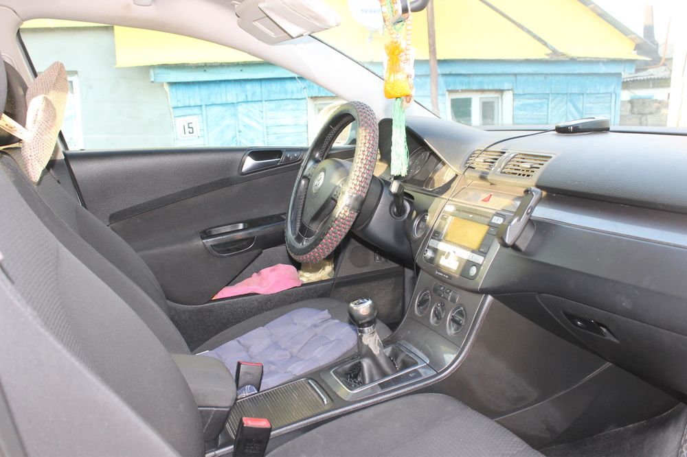 Продам автомобиль Volkswagen passat