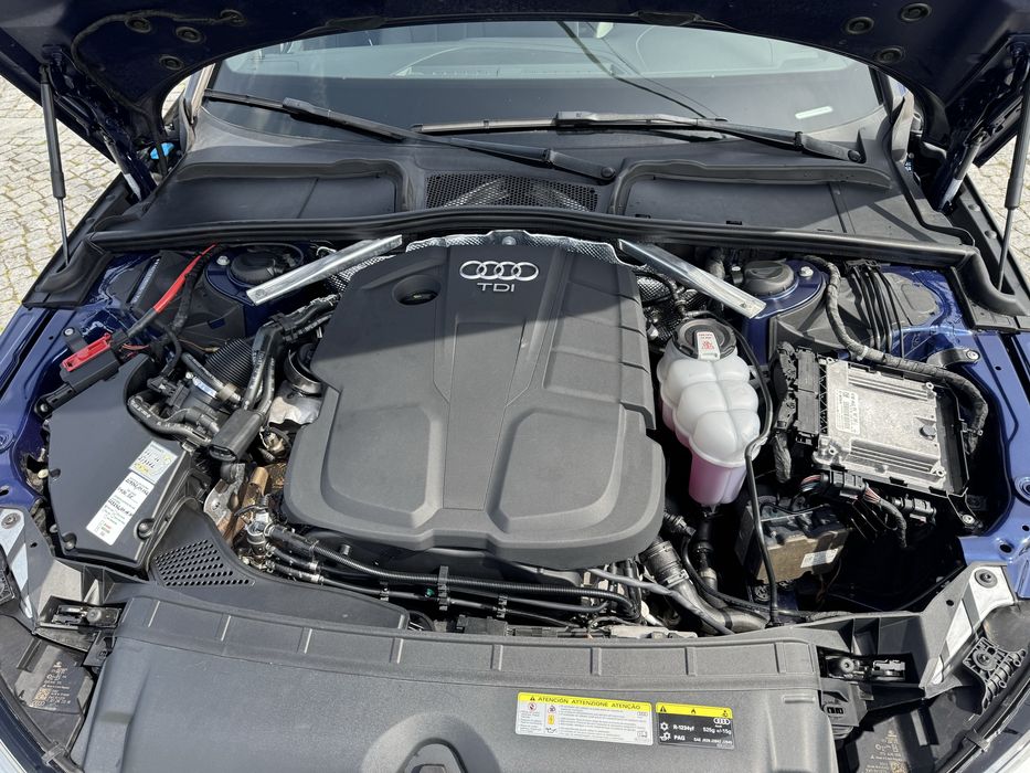 Vând Audi A4 S-line Quattro