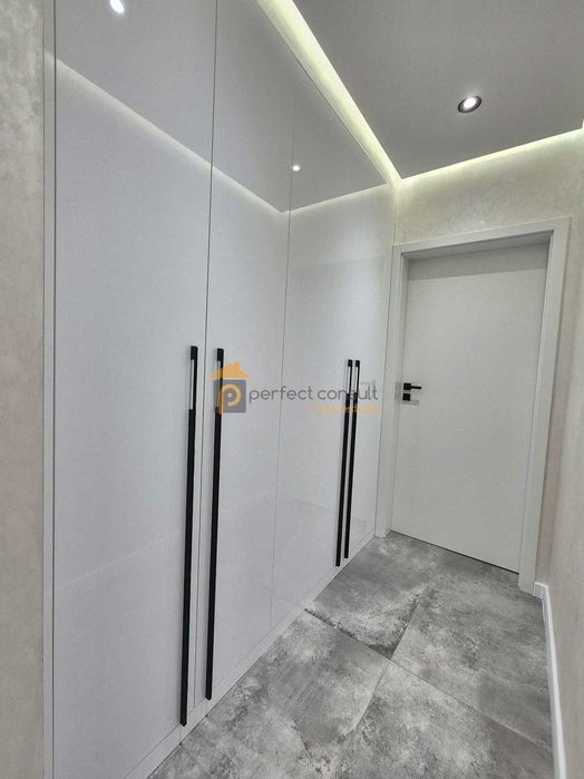 Тристаен Апартамент в Тракия