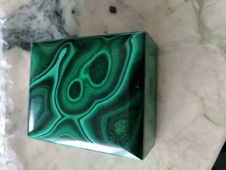 Cutiuta malachit natural pentru bijuterii