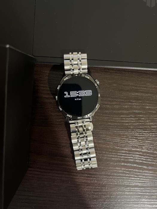 Продам умные часы Huawei Watch GT 5