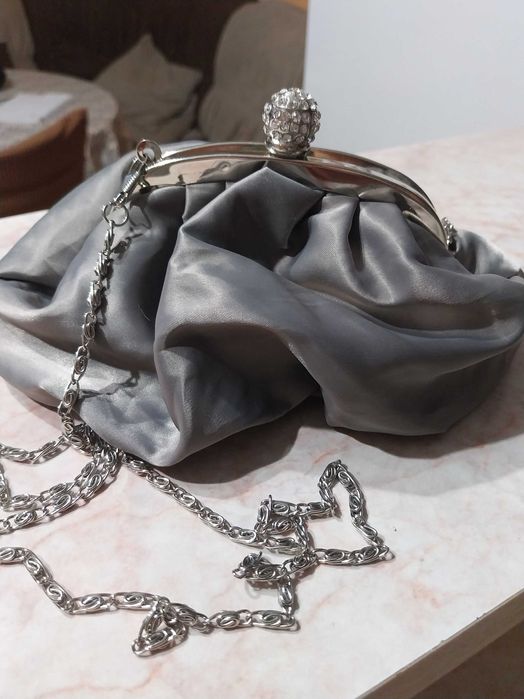 Дамски чанти по 5€