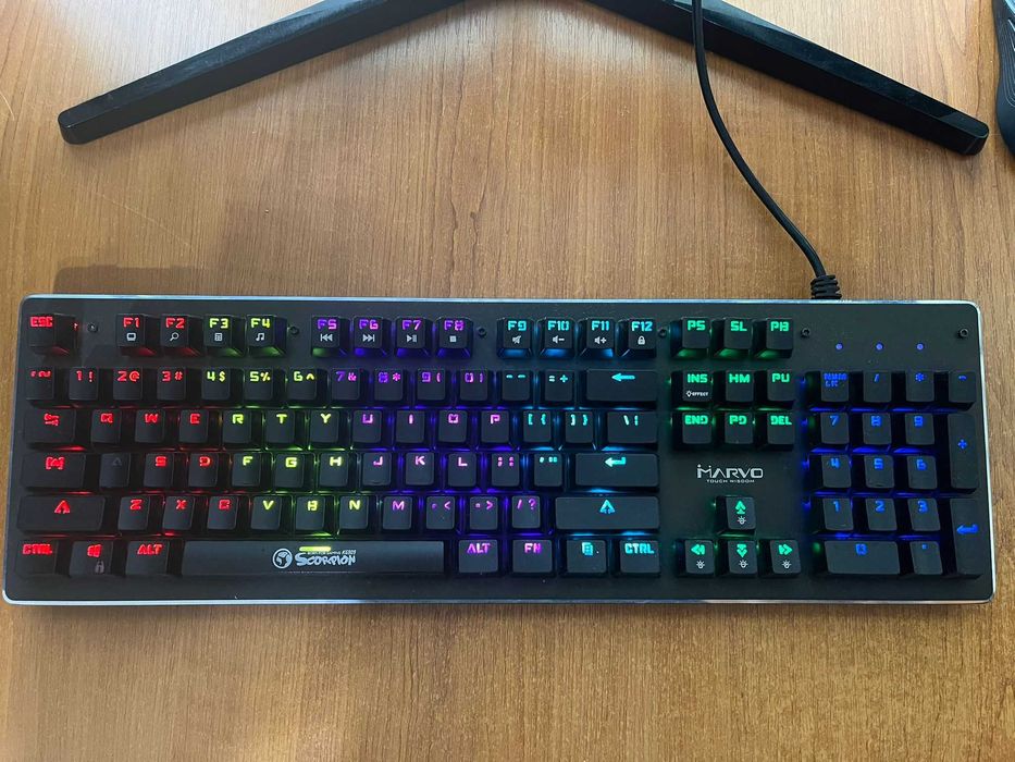 Tastatură Mecanică Gaming Marvo KG909 RGB – Switch-uri Outemu Blue