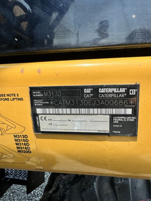 Excavator pe roti Caterpillar 313D an 2013 ore 6171,cupe Noi Originale