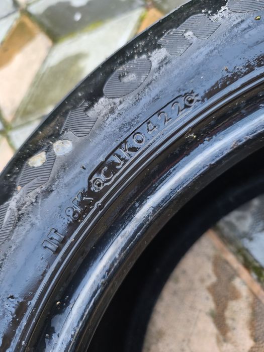 Vând anvelope Firestone 205/55/R16