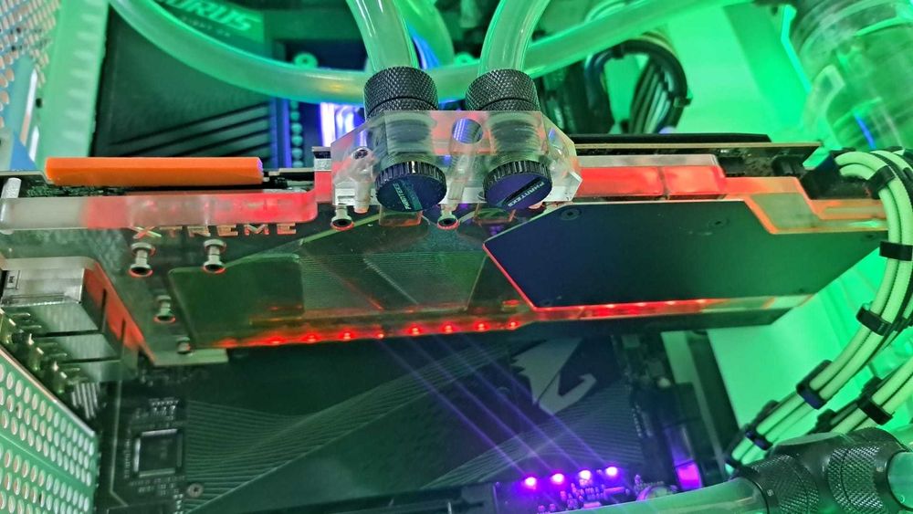 Placa video - Gigabyte Aorus RTX 2080TI Xtreme 11Gb
