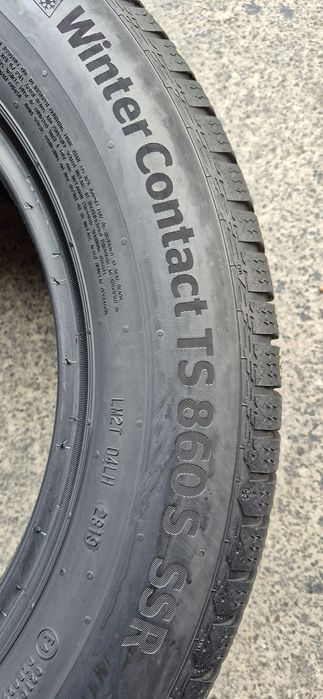 4 anvelope iarna runflat ca noi Continental 255/55/18.Pretul este pe bucata.