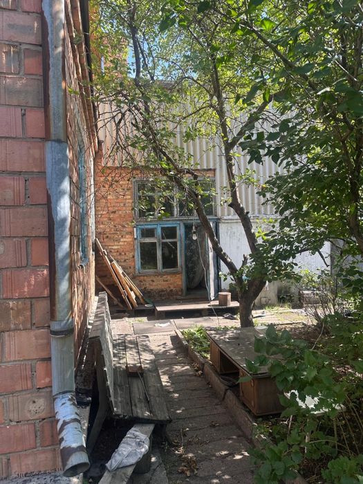 Продается большой Дом