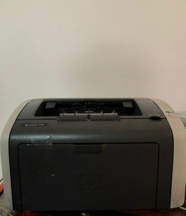 Ноутбук. Принтер. Ксерокс. Диск