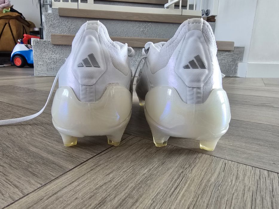 Ghete fotbal Adidas Predator profesionale