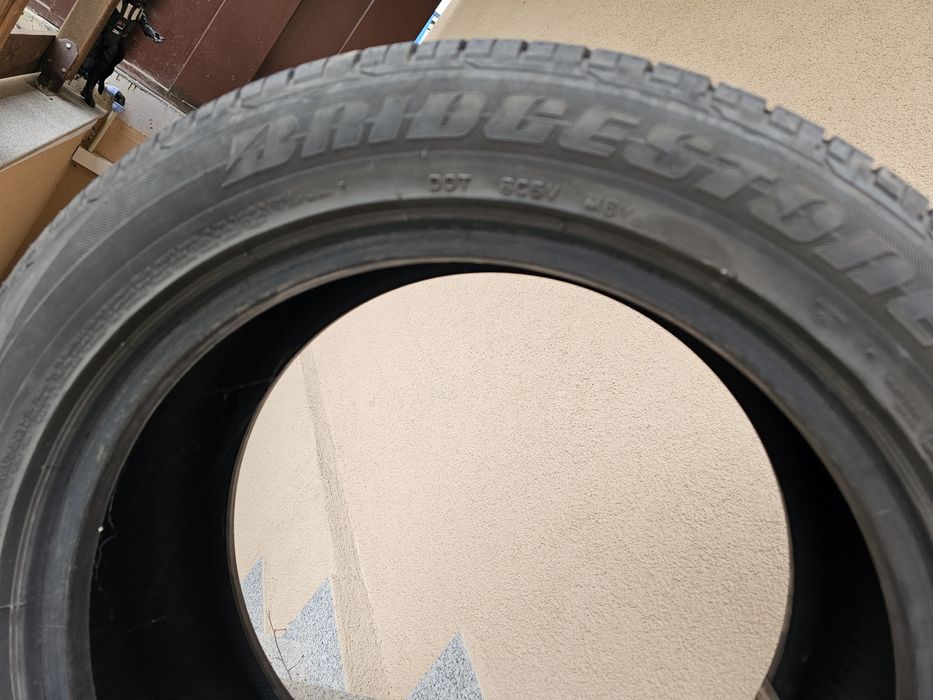 Продавам летни гуми Бриджстоун 235/50/18