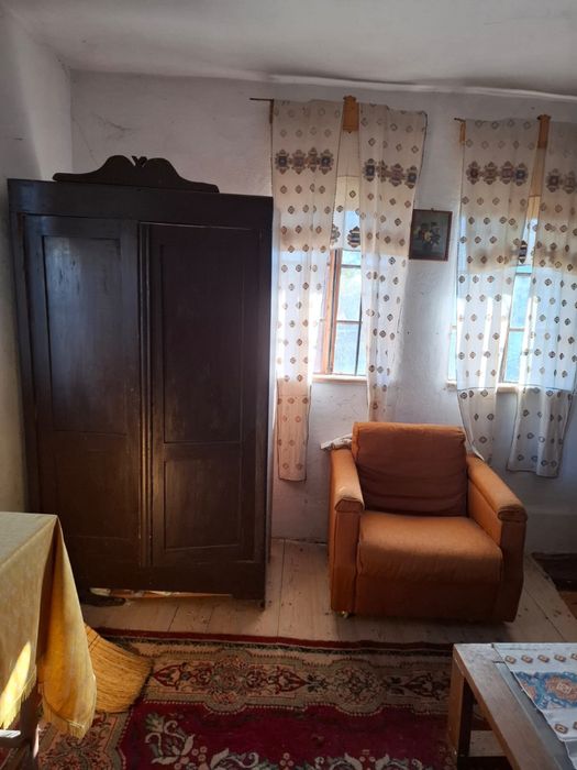 Bijuterie arhitecturala care datează din secolul XIX