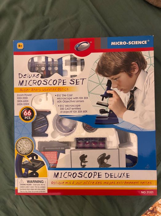 Детски микроскоп