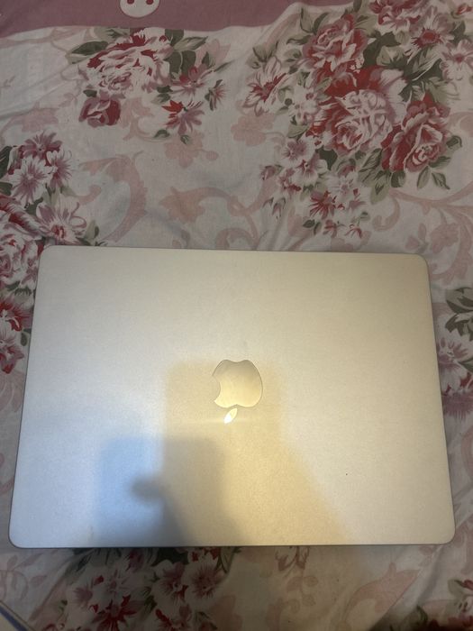 MacBook Air 13. (2024. 13.6)