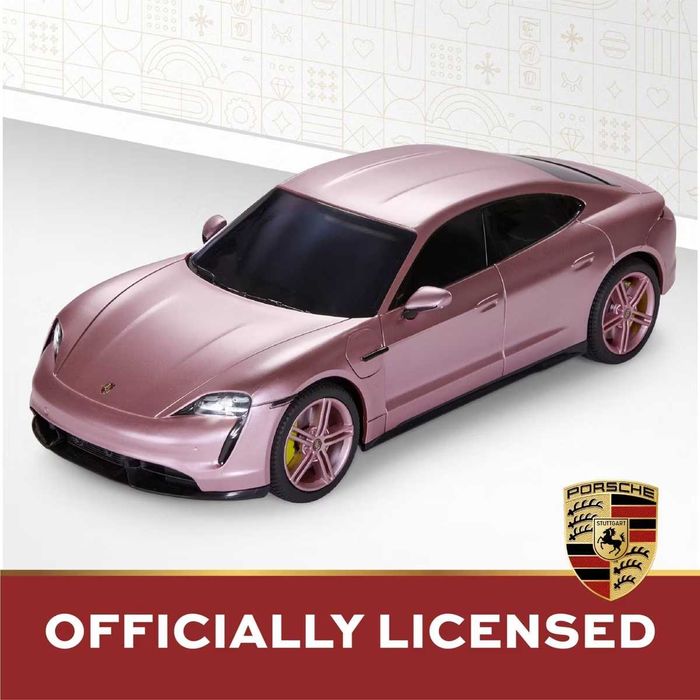FAO Schwarz Porsche Taycan Turbo S на пульте