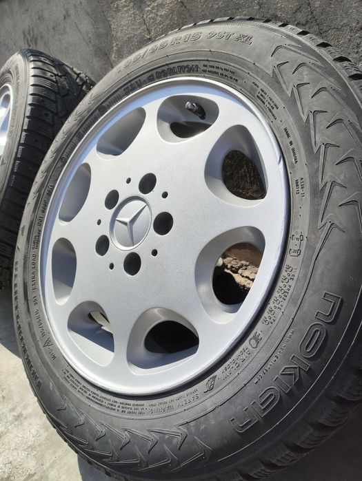 Диски с резиной Мерседес r15