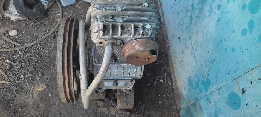 Продам Компрессор.