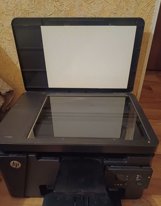 Продам принтер HP laserjet