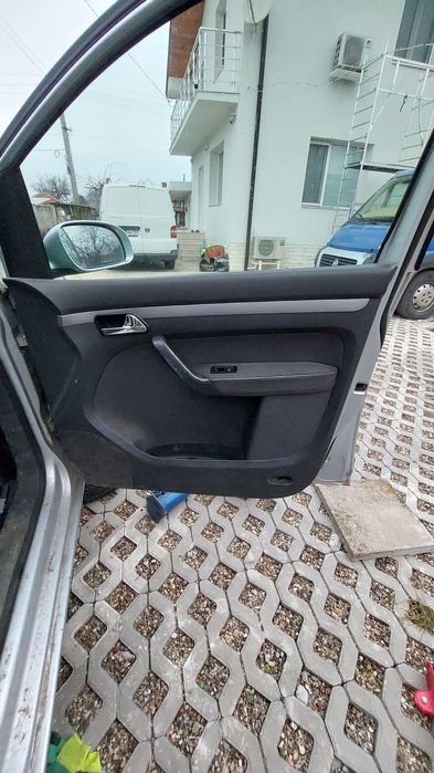 Врати за vw touran