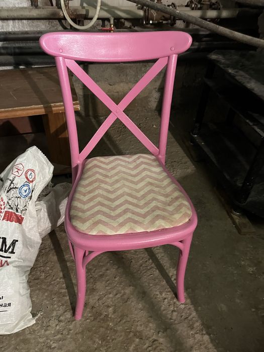 Стулья в хорошем состоянии