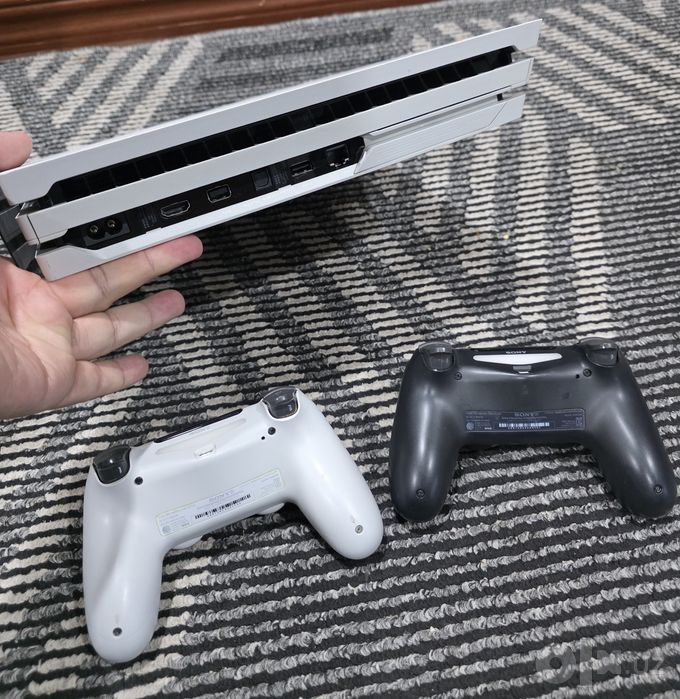 Ps4 pro 13.52 vzlom