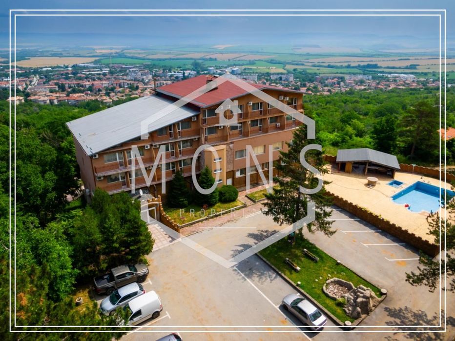 Хотел в Велико Търново, област-с.Арбанаси площ 3149 цена 990000