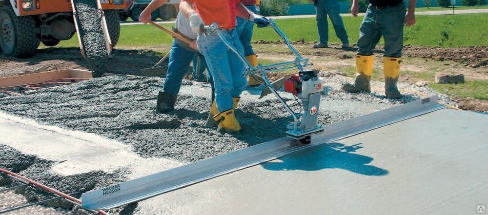 Аренда инструментов виброрейка для бетона разных видов