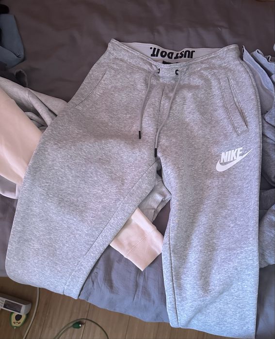 Nike суитчери,тенски и други