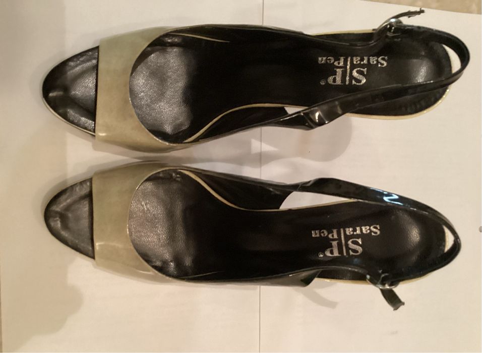 Дамски сандали Sara Pen с ток