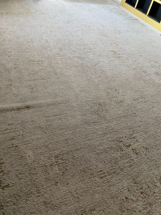 Продам большой ковер красивый