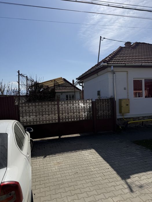 Se vinde casă în Hațeg