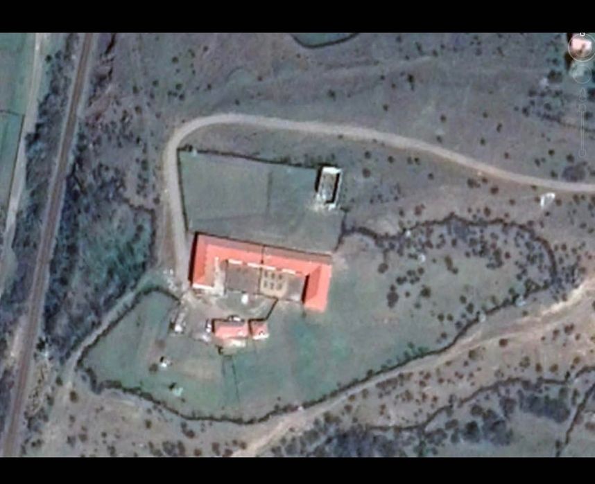 Ферма с сертификат 137 + 4961 м2 стопански двор