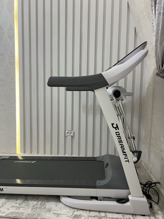 беговая дорожка Dreamfit