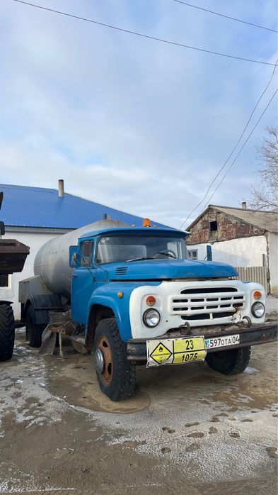 Зил газавоз. Насос калонка есть