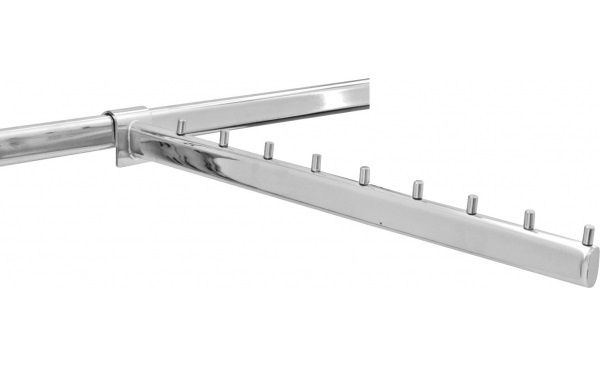 Търговско оборудване ( манекени ,щендери)