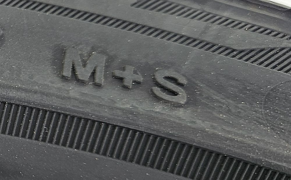 235/35 R19 91y xl SUPERIA  Anvelope all season vara / iarna M+S C/B/68