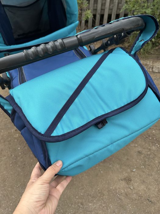 Продам коляску в хорошом состояние