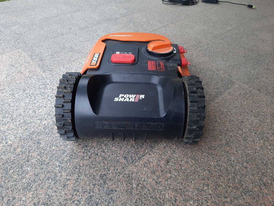 Robot tuns Iarba Worx Landroid M500 500mp