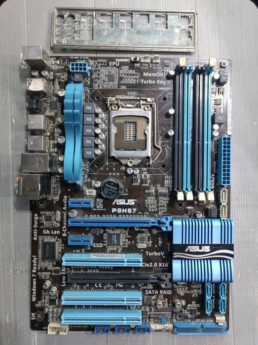 ASUS P8H67 socet 1155