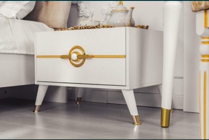 Гарнитур спальный красивый