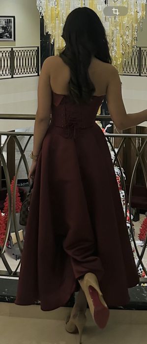 Шикарное платье бордо S