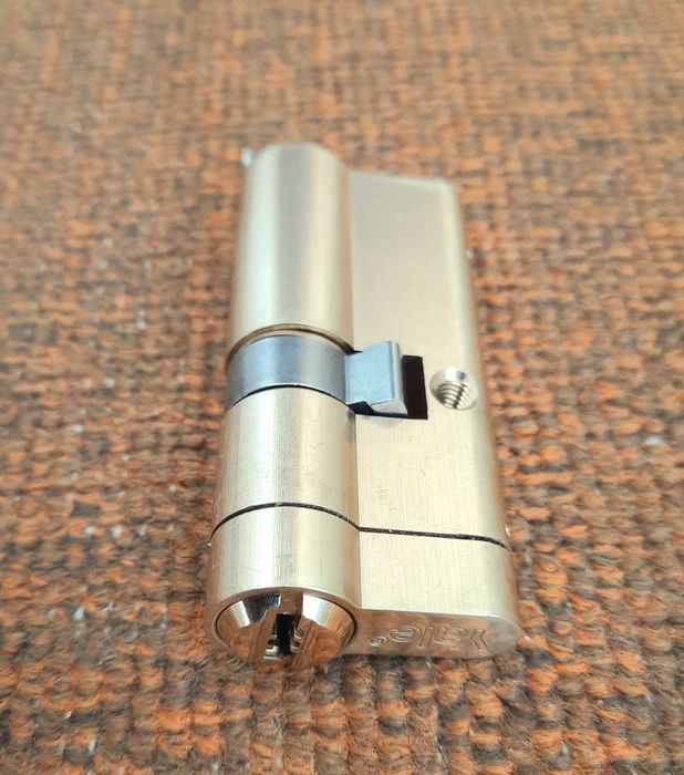 Секретен патрон Yale - Нов