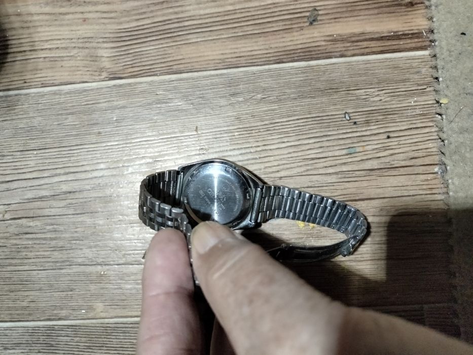 Продаётся часы ориент