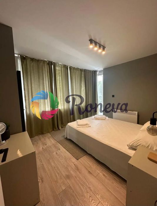 Тристаен обзаведен Лятно кино Тракия