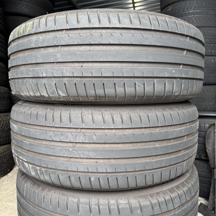 Почти Нови Летни Гуми Michelin Pilot Sport 4 235/65/17 DOT5024