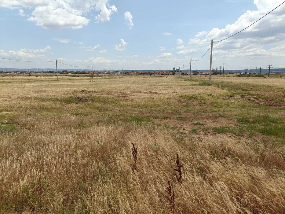 Terenuri intravilane cu utilitati - ideal investitie