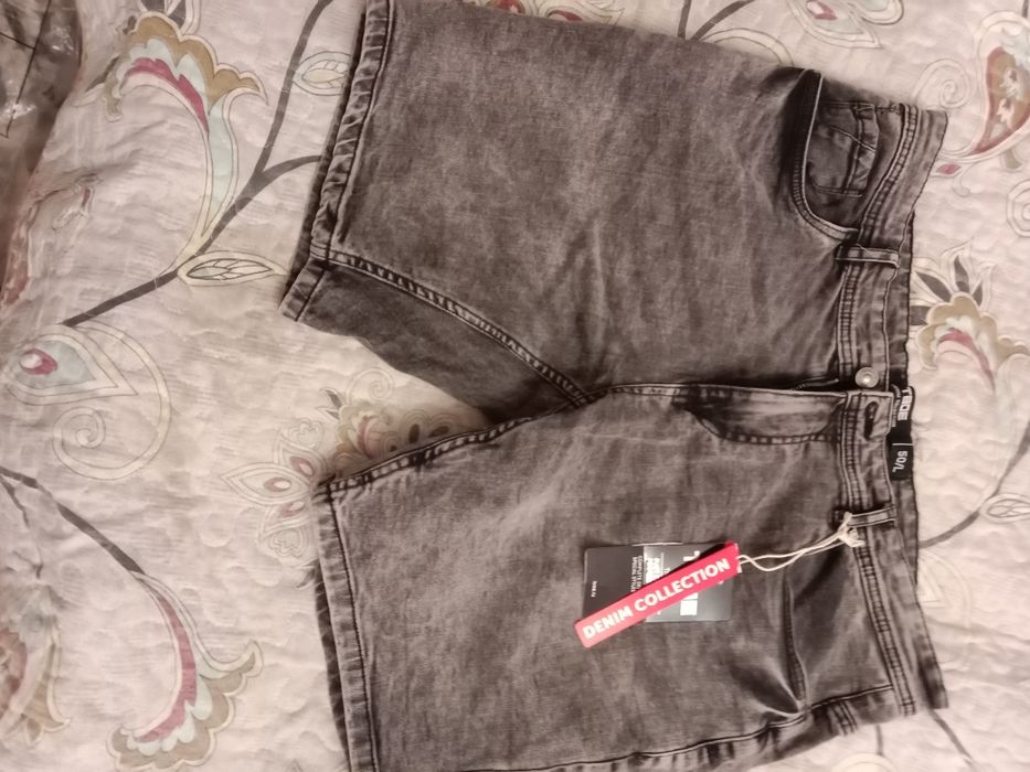 Продам шорты мужские