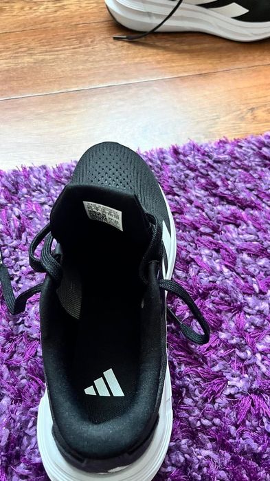 Кроссовки Адидас