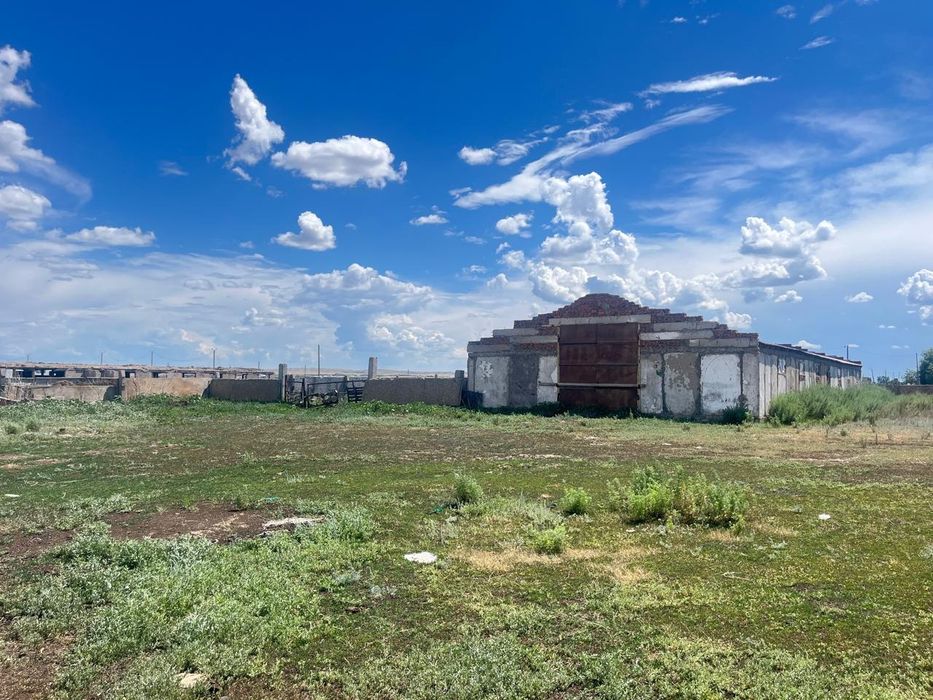 Продам баз не далека от Астаны